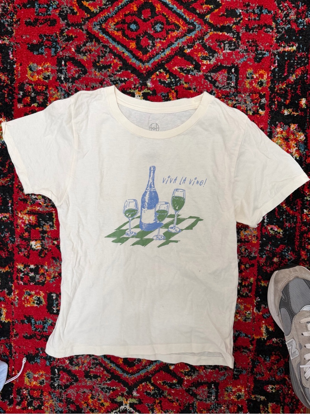 'Viva La Vino' Graphic Tee - Cream with Green & Blue Print